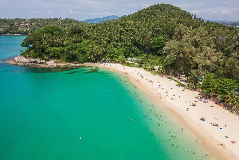 Private taxi from Phuket airport to Surin Beach